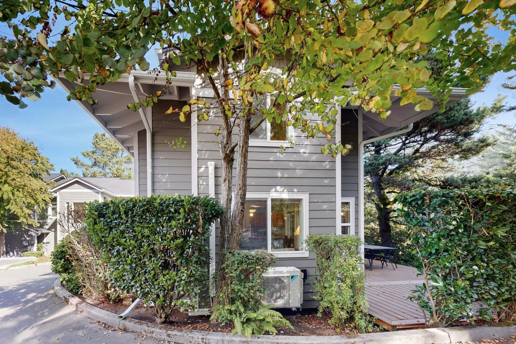 Cozy Cannon Beach Condo Экстерьер фото